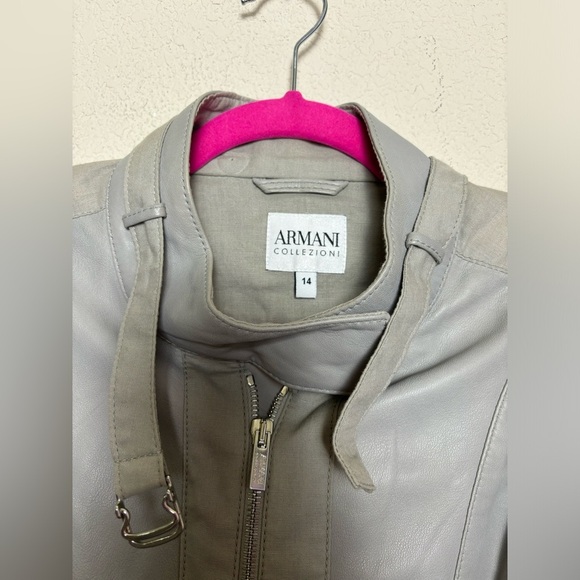 Vintage Armani Collezioni Gray Lambskin Leather and Flax Cropped Moto Jacket 14 - Picture 6 of 13